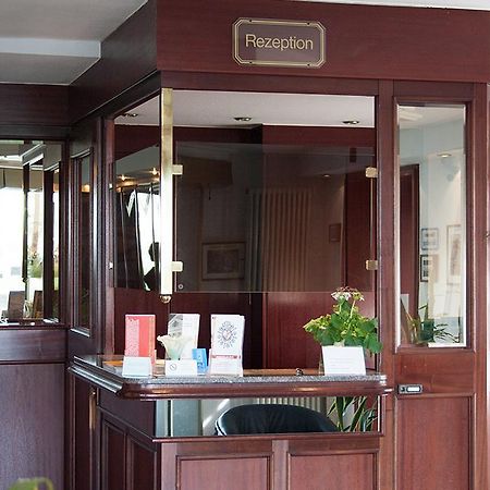 Hotel La Vigie & Ristorante Belvedere Duisburg Buitenkant foto