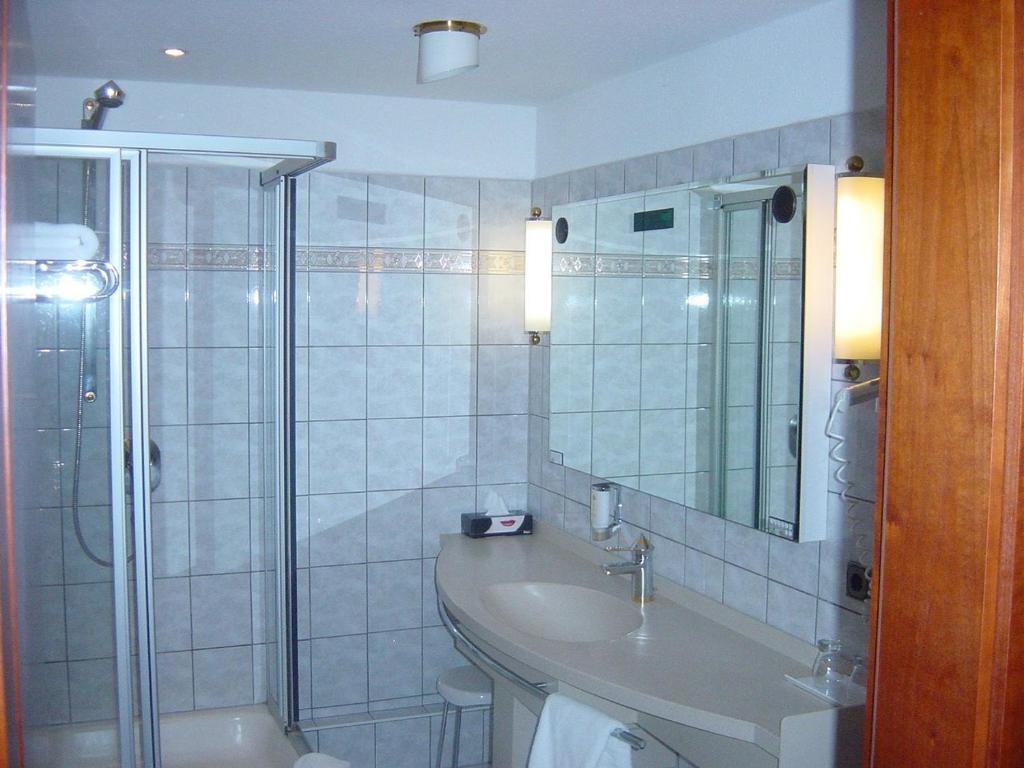 Hotel La Vigie & Ristorante Belvedere Duisburg Kamer foto